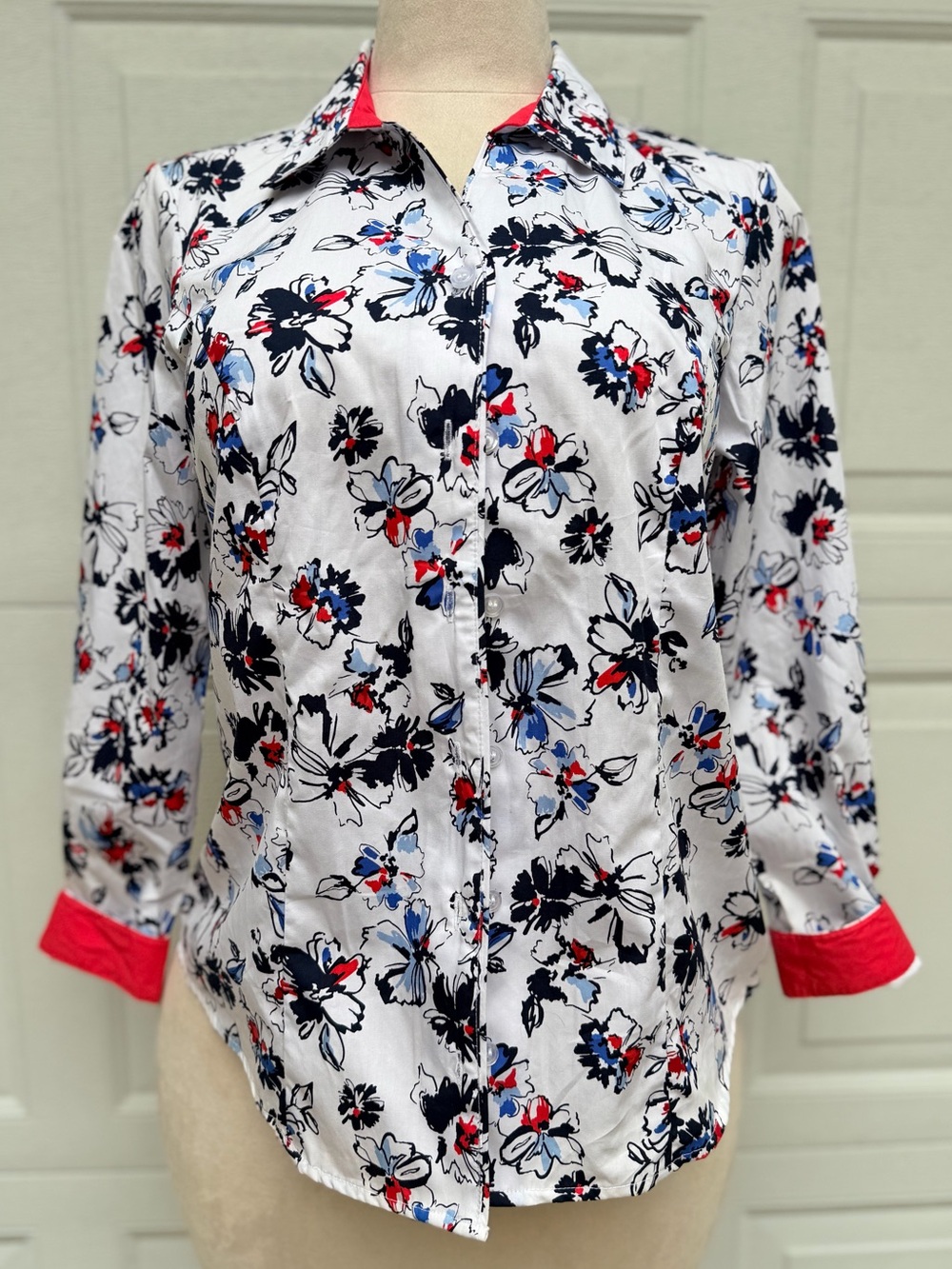 Christopher & Banks Petite M Floral Cotton Blouse Bold Red Accents Feminine